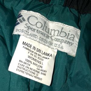 Columbia pants women’s size large. Barely worn